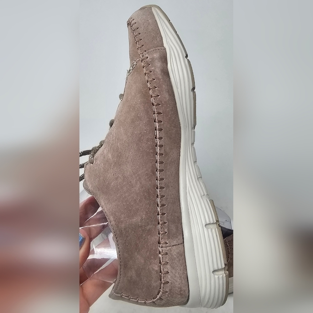 Skechers Women's Seager Prospect  Whipstitched Leather Memory Foam Sneaker Sz 10 - Picture 5 of 11